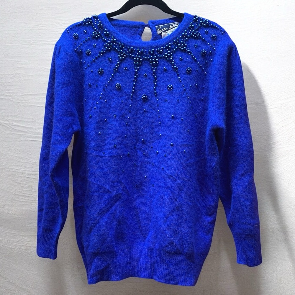 Vintage Vanna White  Women's Pearl Decoration Blue Lambswool Sweater